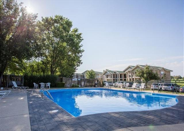 Hollowed Branch Hideaway Condo Μπράνσον Εξωτερικό φωτογραφία